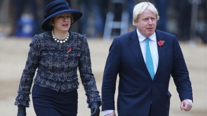 Theresa May e Boris Johnson